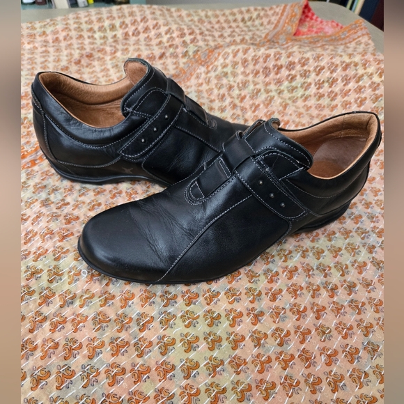 Womens Size 39 PIKOLINOS Spanish Design Leather Shoes - Picture 2 of 9